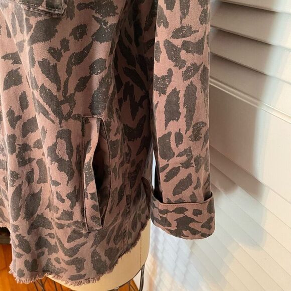 PISTOLA | jagged leopard print utility jacket S - Picture 11 of 11